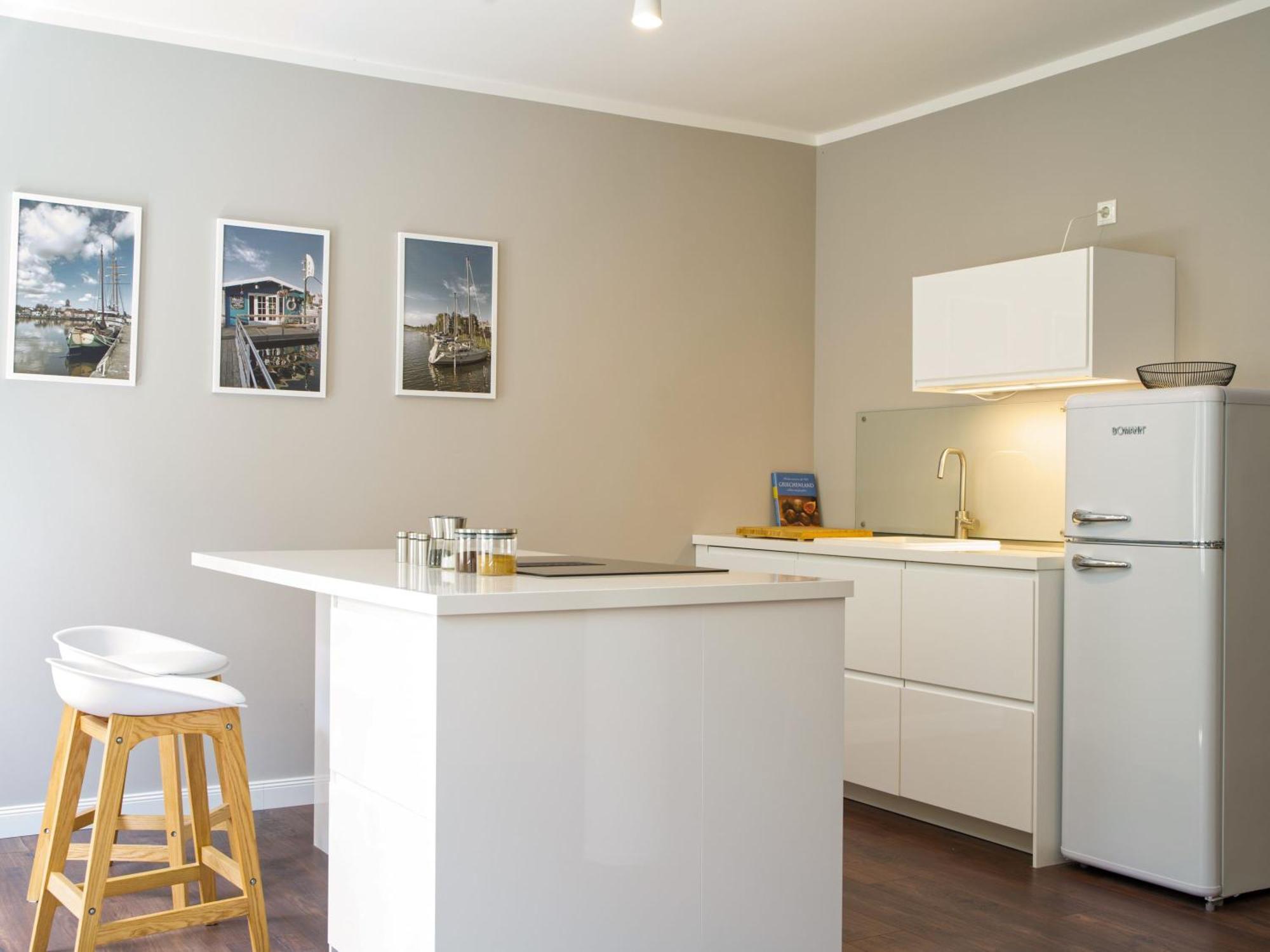 Business-Apartments Im Schuster-Acht Wolgast Ngoại thất bức ảnh