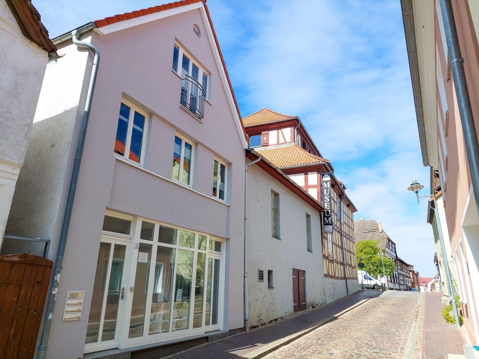 Business-Apartments Im Schuster-Acht Wolgast Ngoại thất bức ảnh